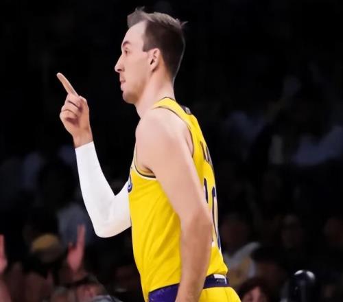 布莱顿球迷,点球判罚争,金钱诱惑裁,VSports,V体育,V体育入口,V体育官网,V体育APP下载